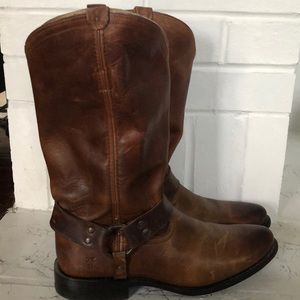 Brown leather Frye boots